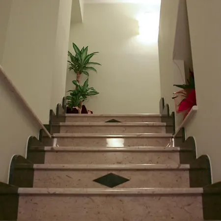 B&B La Piazzetta 지아르디니낙소스