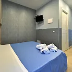 La Piazzetta 4*