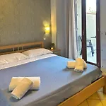 La Piazzetta 4* 贾迪尼-纳克索斯