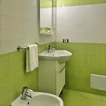 住宿加早餐酒店 La Piazzetta 4*