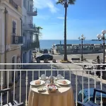 住宿加早餐酒店 La Piazzetta 4*