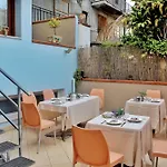 住宿加早餐酒店 La Piazzetta 贾迪尼-纳克索斯