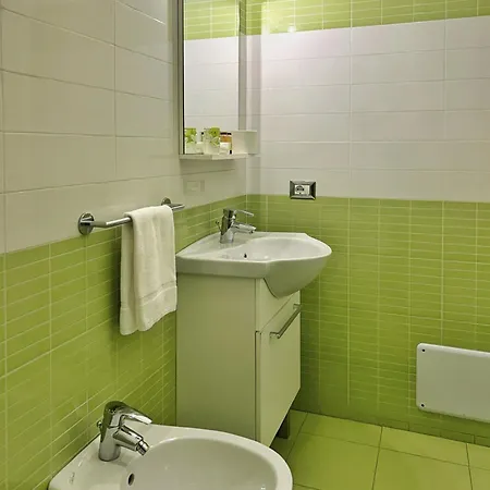 Bed & Breakfast La Piazzetta 4*
