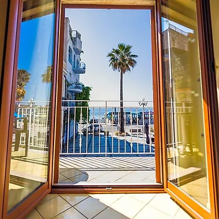 La Piazzetta Giardini Naxos